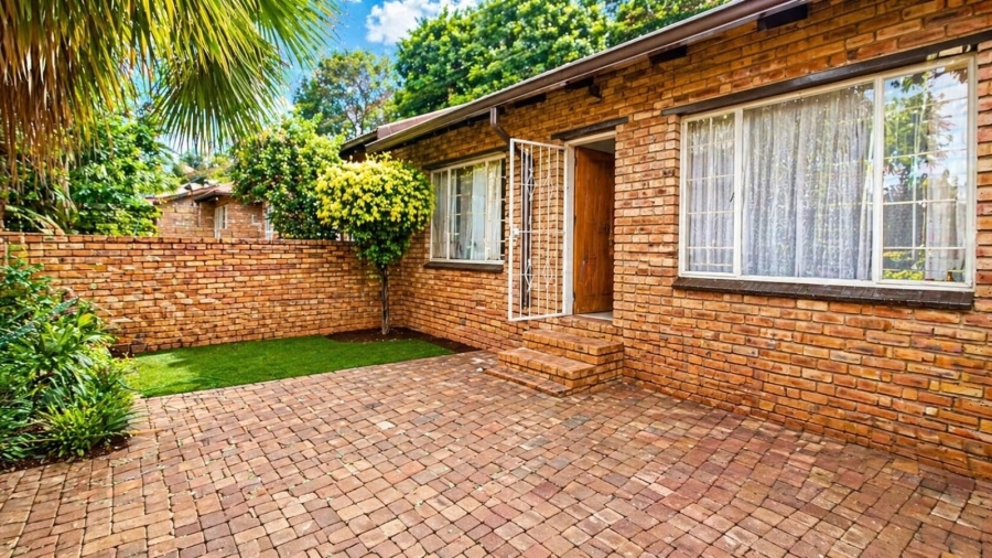 2 Bedroom Property for Sale in Safari Gardens North West